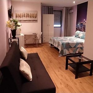 Hostal Happystay